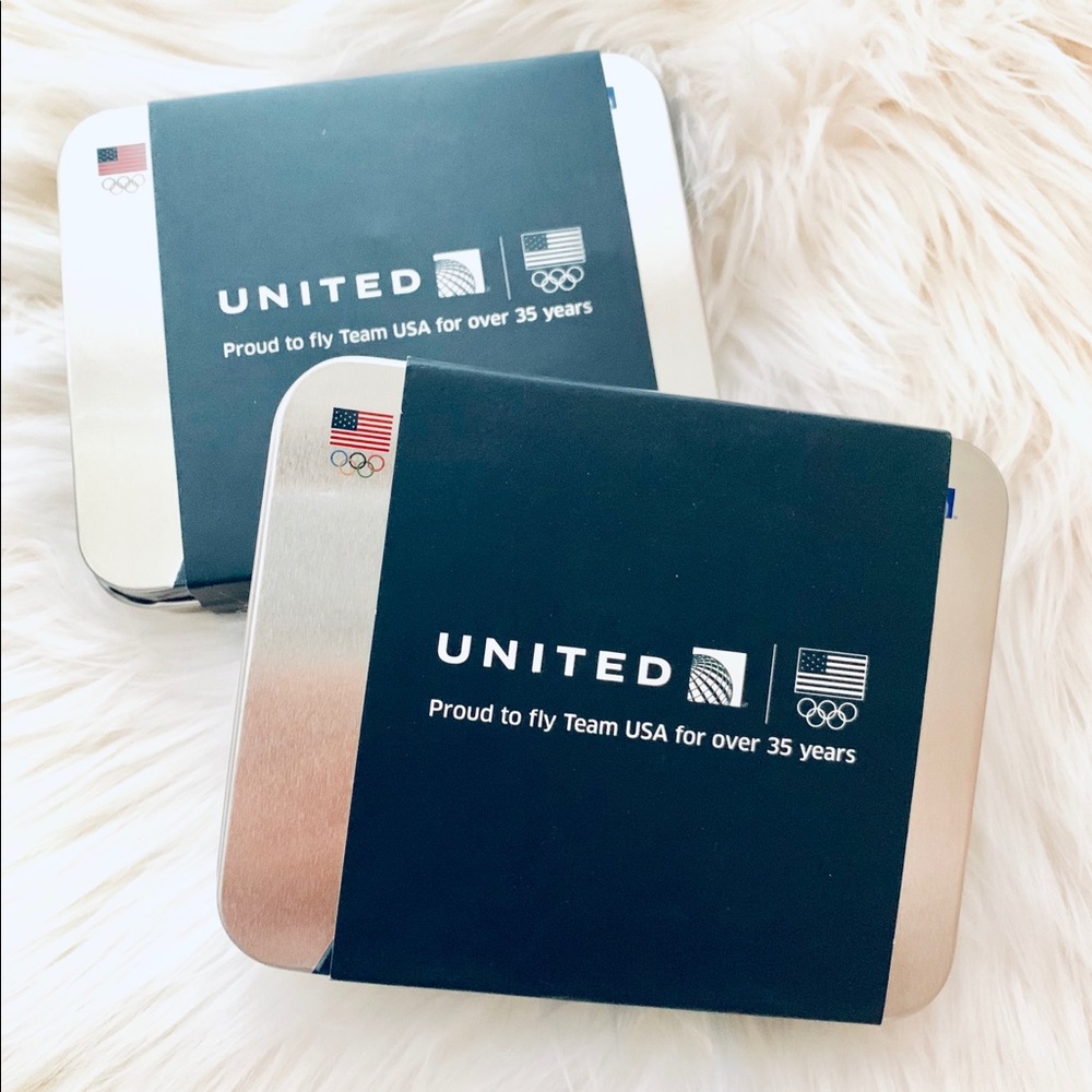 ✈️ United Airline travel kits✈️ $22/each